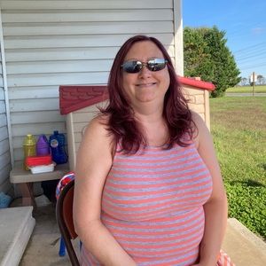 Meet your Posher, Loretta